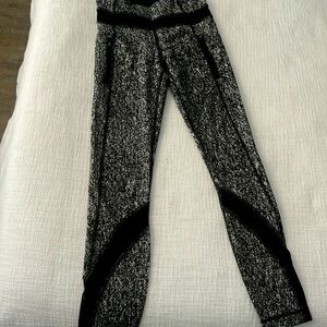 Lululemon leggings